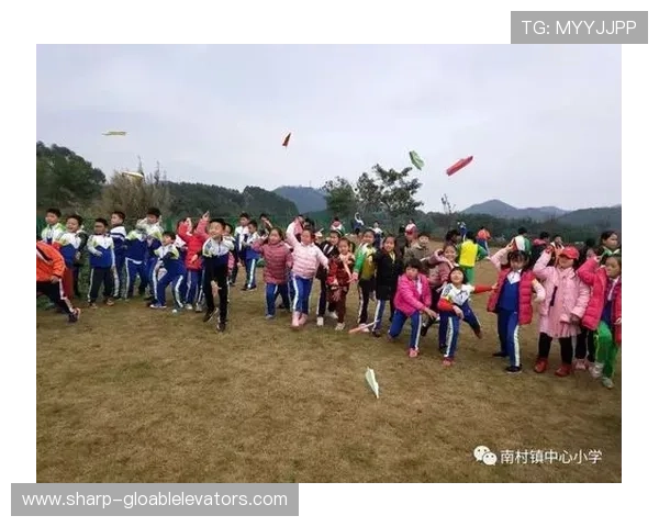 足球比赛直播软件搞笑解说让你笑不停的欢乐体验 足球比赛直播软件搞笑解说让你笑不停的欢乐体验